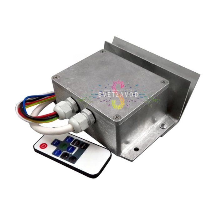 Детальное изображение контроллера для светодиодных гирлянд Белт Лайт с 4 каналами, клеммами подключения, индикаторами и крепежными фланцами.