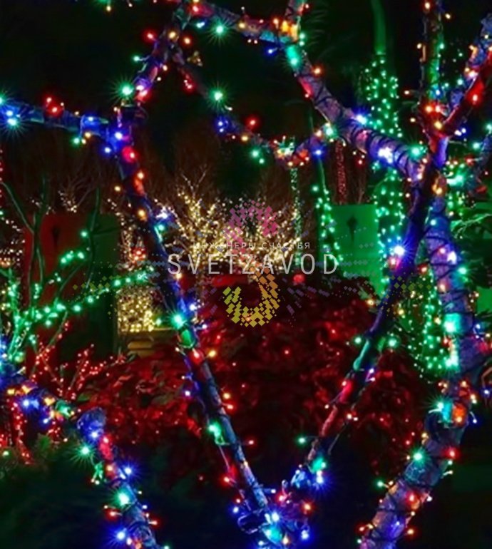 Детальное фото гирлянды Клип Лайт Спайдер Шарики RGB: черный ПВХ провод, шарики диаметром 17.5 мм, расстояние между диодами 15 см, виден контроллер и блок питания 220/24В.