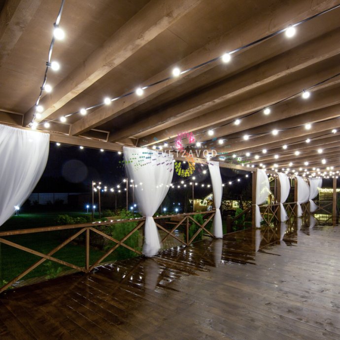 Гирлянда с лампами ЕВРО Белт-Лайт , белая, 100 метров, 225 ламп, черный провод 