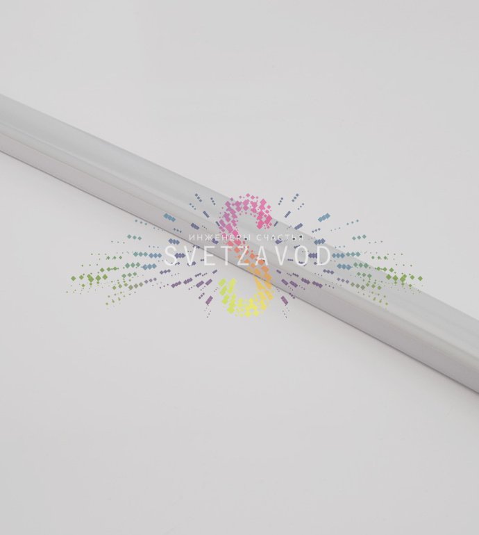 Детальное фото бухты светодиодного гибкого неона красного свечения. Видны D-образный профиль 16х16 мм, матовая оплетка, маркировка и коннекторы.