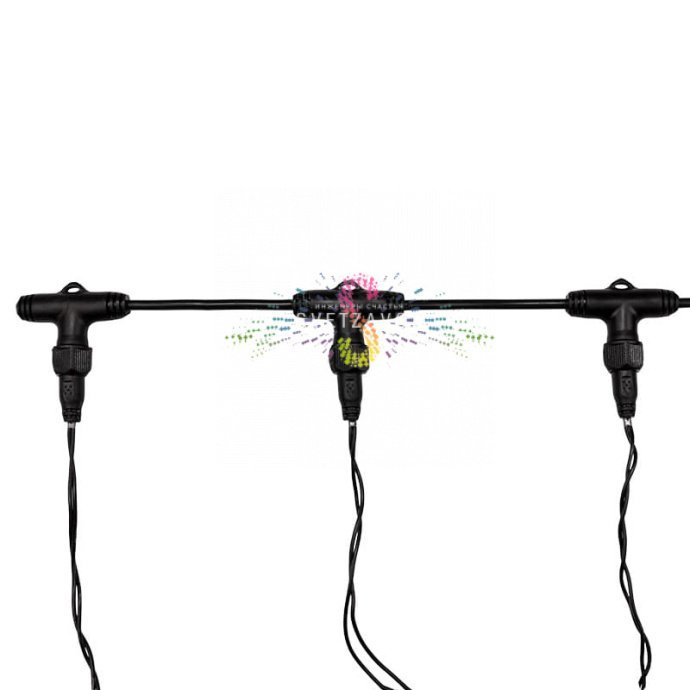 Светодиодная гирлянда Клип Лайт Спайдер с черным проводом ПВХ, контроллером и тремя нитями по 20 метров на белом фоне.