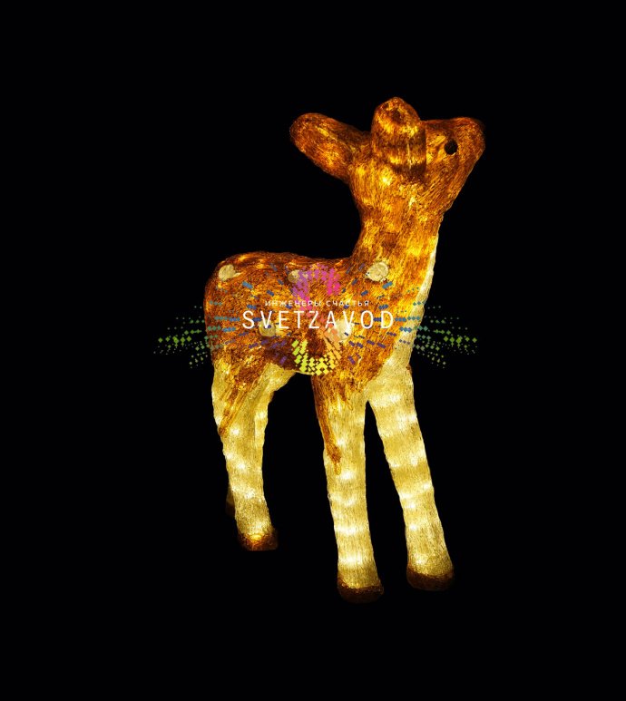 Детальное фото семьи акриловых оленей с равномерной LED-подсветкой. Видны три фигуры, коричневый корпус, монтажные кронштейны в основании, подключенный кабель и блок питания 220/24В.