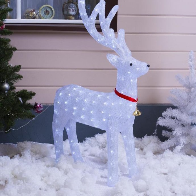 Зимняя акриловая фигура олень acril-figures-winter.jpg