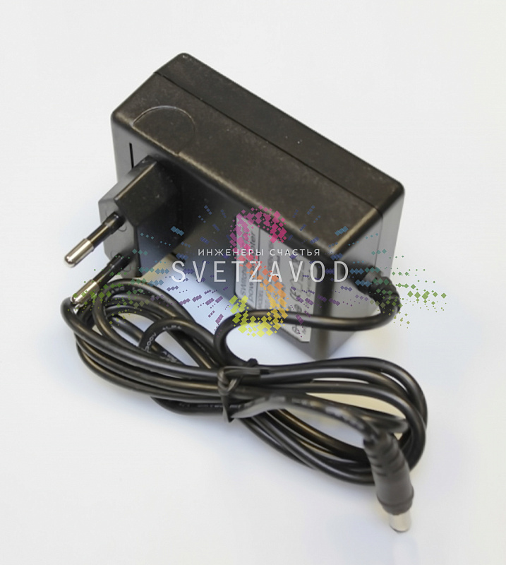 Блок питания 220/12В 2А для гирлянды Роса 20м с черным проводом и степенью защиты IP20